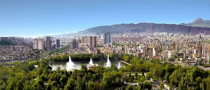 نمای شرق تبریز از فراز تپهٔ ائل‌گلی